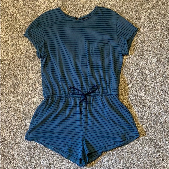 Urban Outfitters BDG Blue Striped Romper - Picture 2 of 5